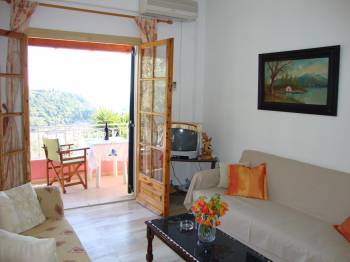 Four-Bedroom Apartment with Sea View4