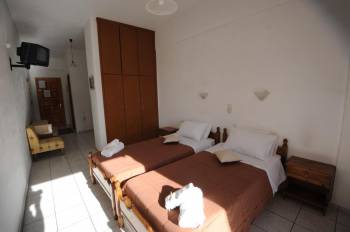 One-Bedroom Apartment with Sea View5