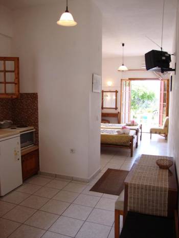One-Bedroom Apartment with Sea View10