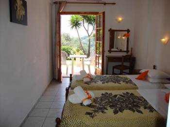 One-Bedroom Apartment with Sea View20